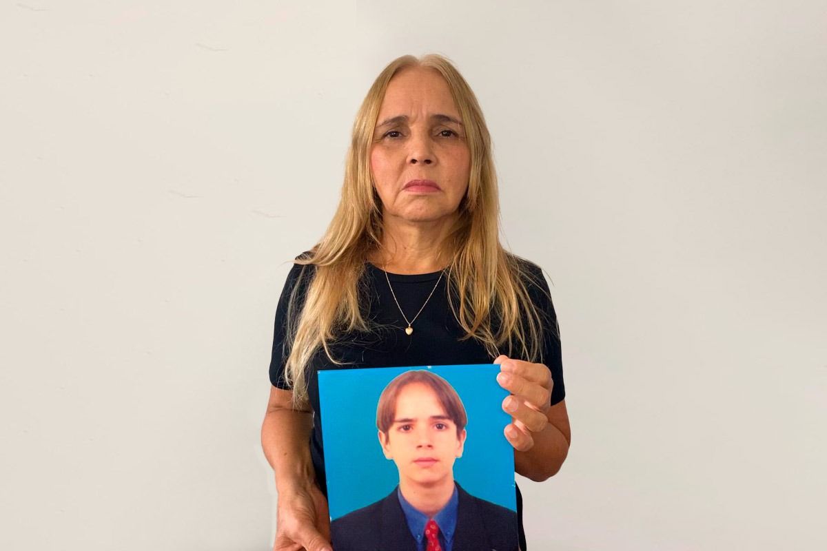 Marion Terra, mãe de Lucas Terra, adolescente assassinado em 2001, em Salvador, por pastores da Igreja Universal do Reino de Deus, voltou a cobrar a conclusão do processo. | Foto: Arquivo Pessoal