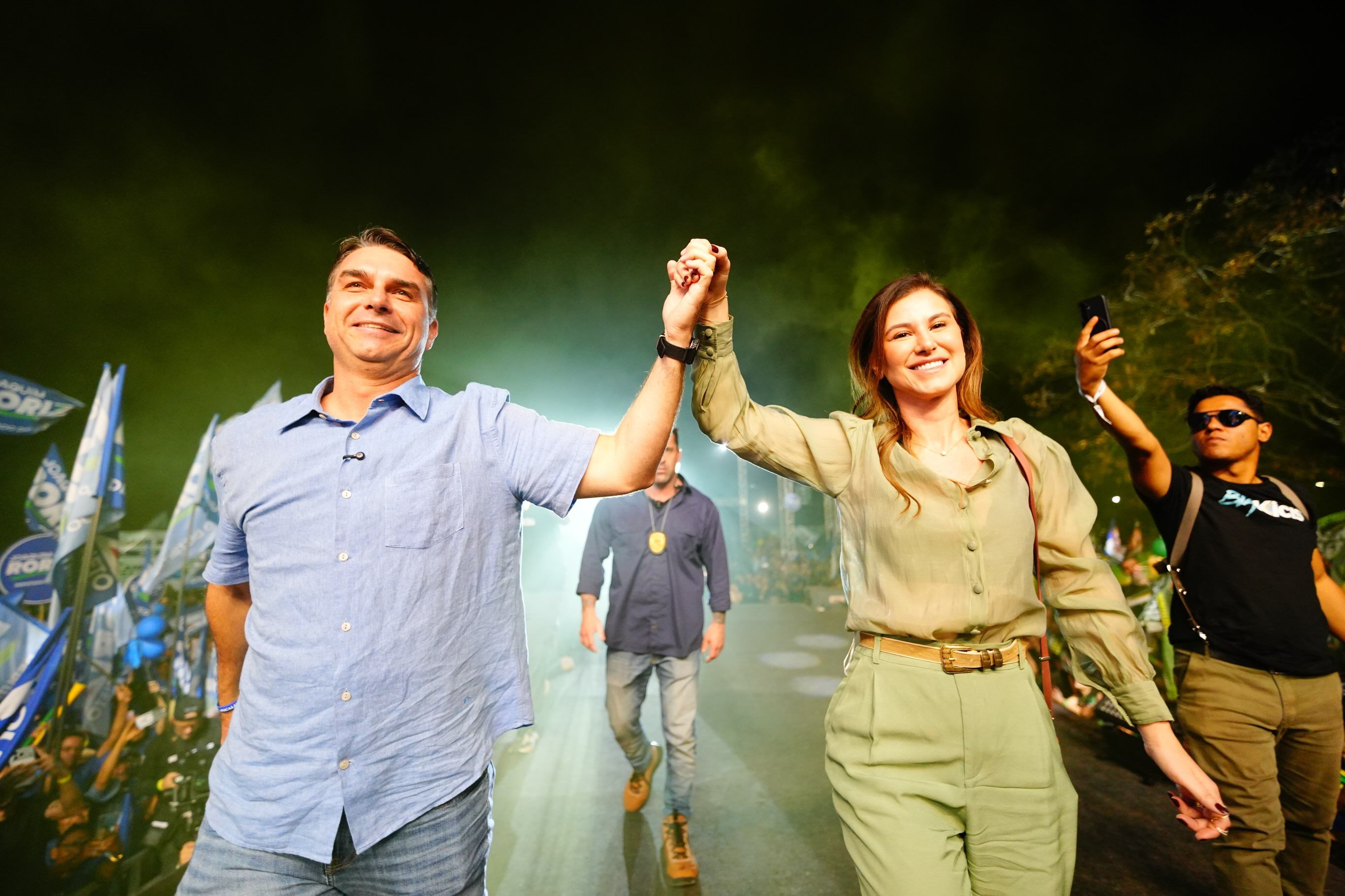 A participação de Fernanda na campanha presidencial ampliou uma presença pública que, até então, era discreta. | Foto: Redes Sociais