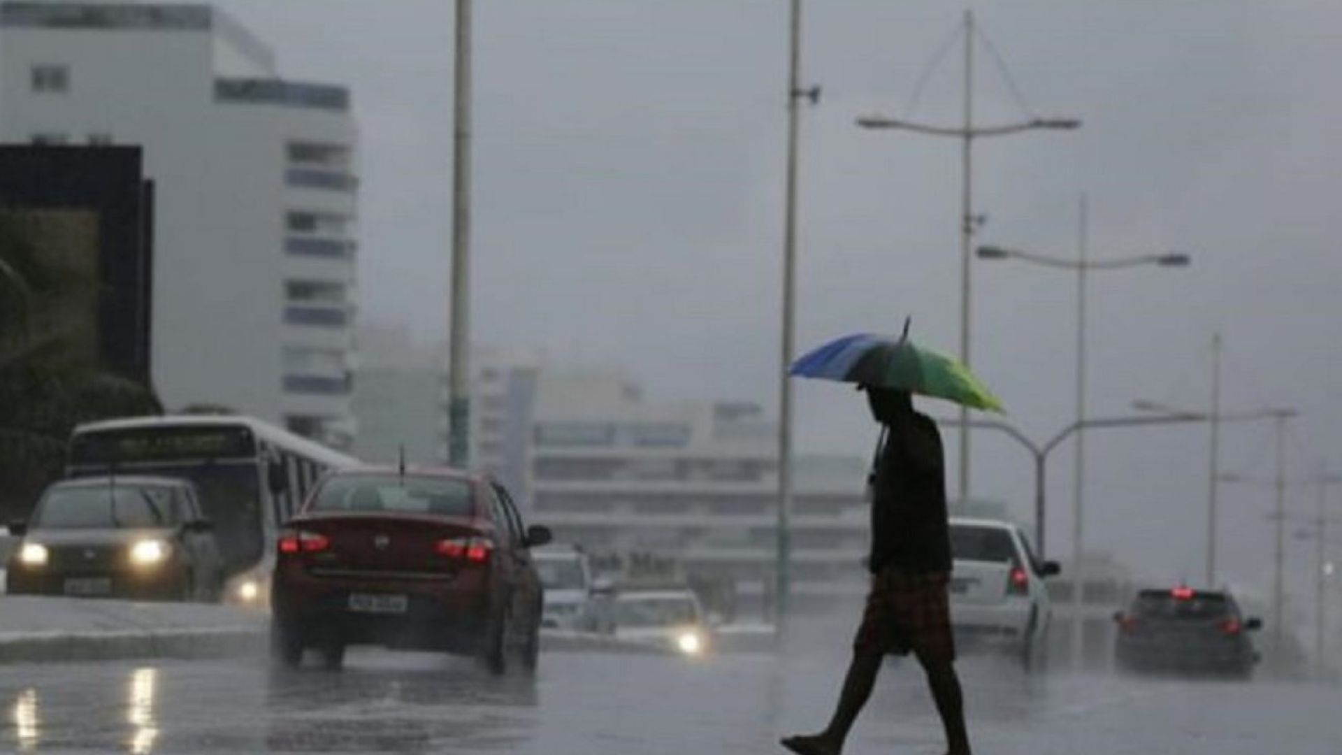 Frente fria da primavera pode trazer chuva a Salvador | Foto: arquivo/Secom