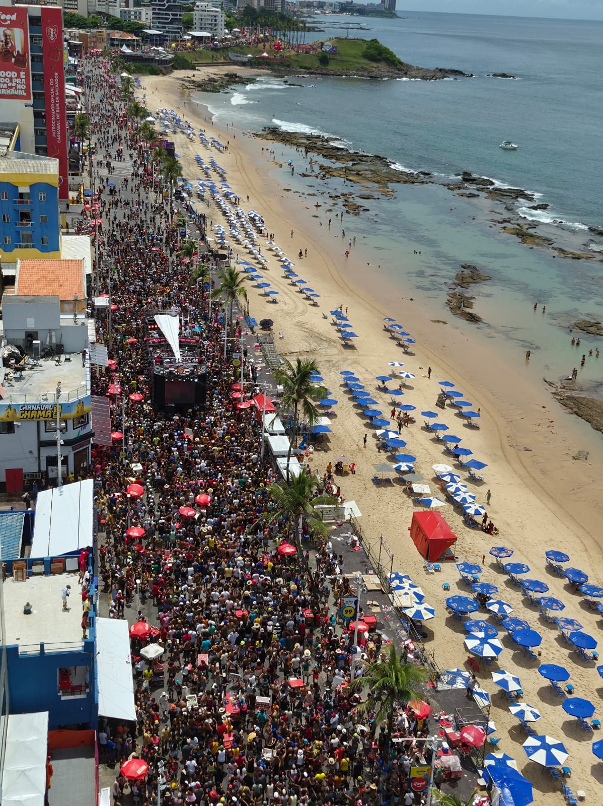 Criado para estender a festa por mais algumas horas após o encerramento oficial do Carnaval, o Arrastão reúne artistas e foliões. | Foto: Fred Pontes/Ag. Fred Pontes