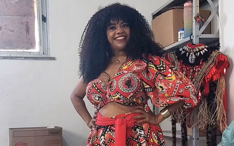 A cantora Karina Nerys, uma das vocalistas do bloco afro Malê Debalê, morreu aos 54 anos na sexta-feira (27). | Foto: Redes Sociais
