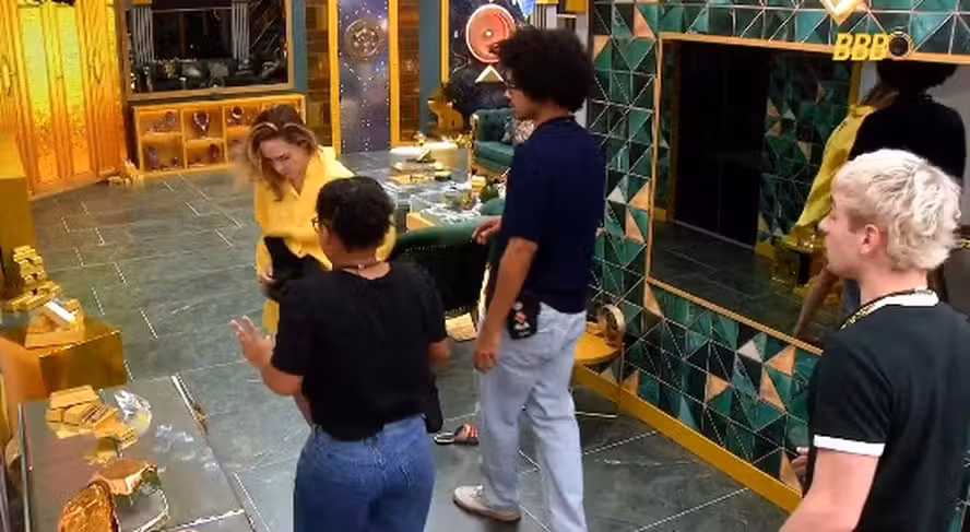 Alberto entrou na conversa e provocou a sister ao mencionar o pai dela. | Foto: Gshow