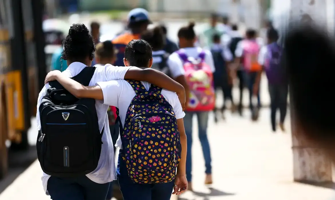 Dia 8 de setembro, dia da alfabetização | Foto: Marcelo Camargo Agência Brasil Sistema Nacional Da Educação