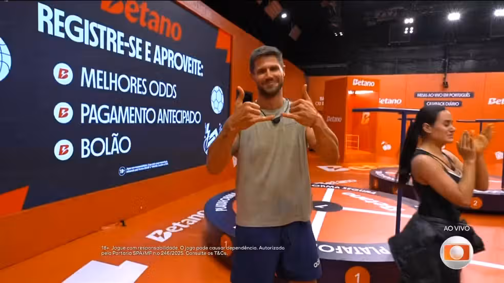 Na quinta-feira (12), Jonas Sulzbach venceu a Prova do L&iacute;der do BBB 26&nbsp;e garantiu a lideran&ccedil;a da semana. | Foto: Gshow