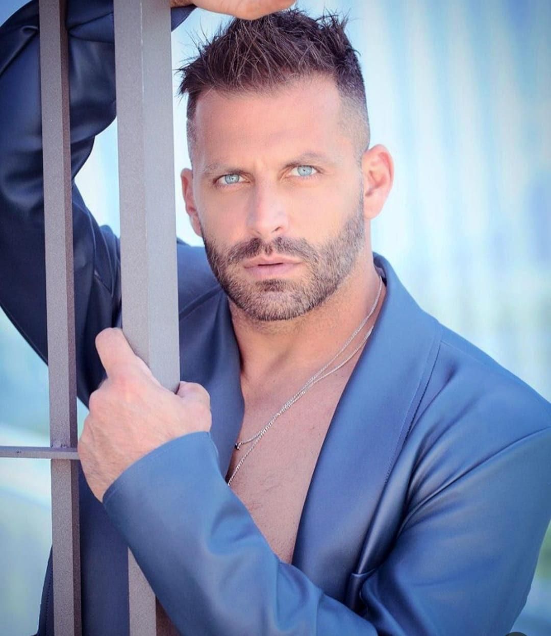 Sem citar nomes, a assessora afirmou que um de seus clientes j&aacute; havia entrado no confinamento do reality show da TV Globo. | Foto: Divulga&ccedil;&atilde;o