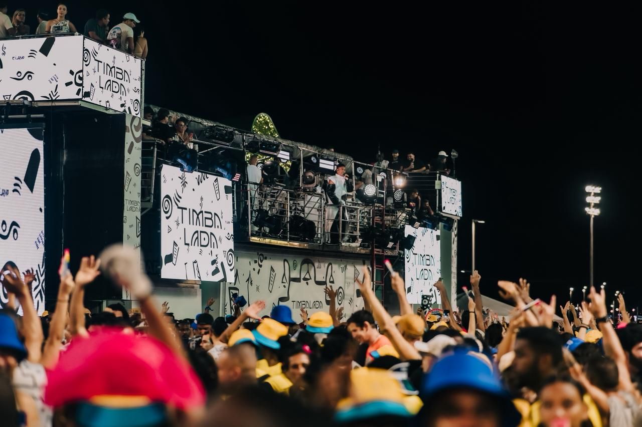 Um v&iacute;deo enviado &agrave; equipe de reportagem do Aratu On mostra o momento em que a corda do Bloco Timbalada rasga. | Foto: @jacksonmartinsreal/Ag. F Pontes