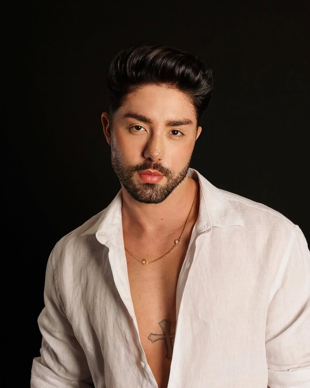 O influenciador digital Rico Melquiades, de 33 anos, surpreendeu os seguidores ao revelar que ir&aacute; fazer um 'cutox', uma esp&eacute;cie de harmoniza&ccedil;&atilde;o anal. | Foto: Redes Sociais