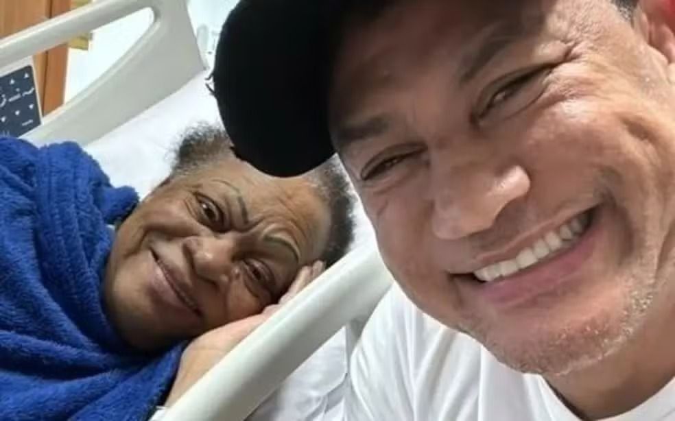 O campeão mundial de boxe Popó confirmou, neste sábado (13), a morte da mãe, Zuleica Freitas, aos 80 anos. | Foto: Redes Sociais