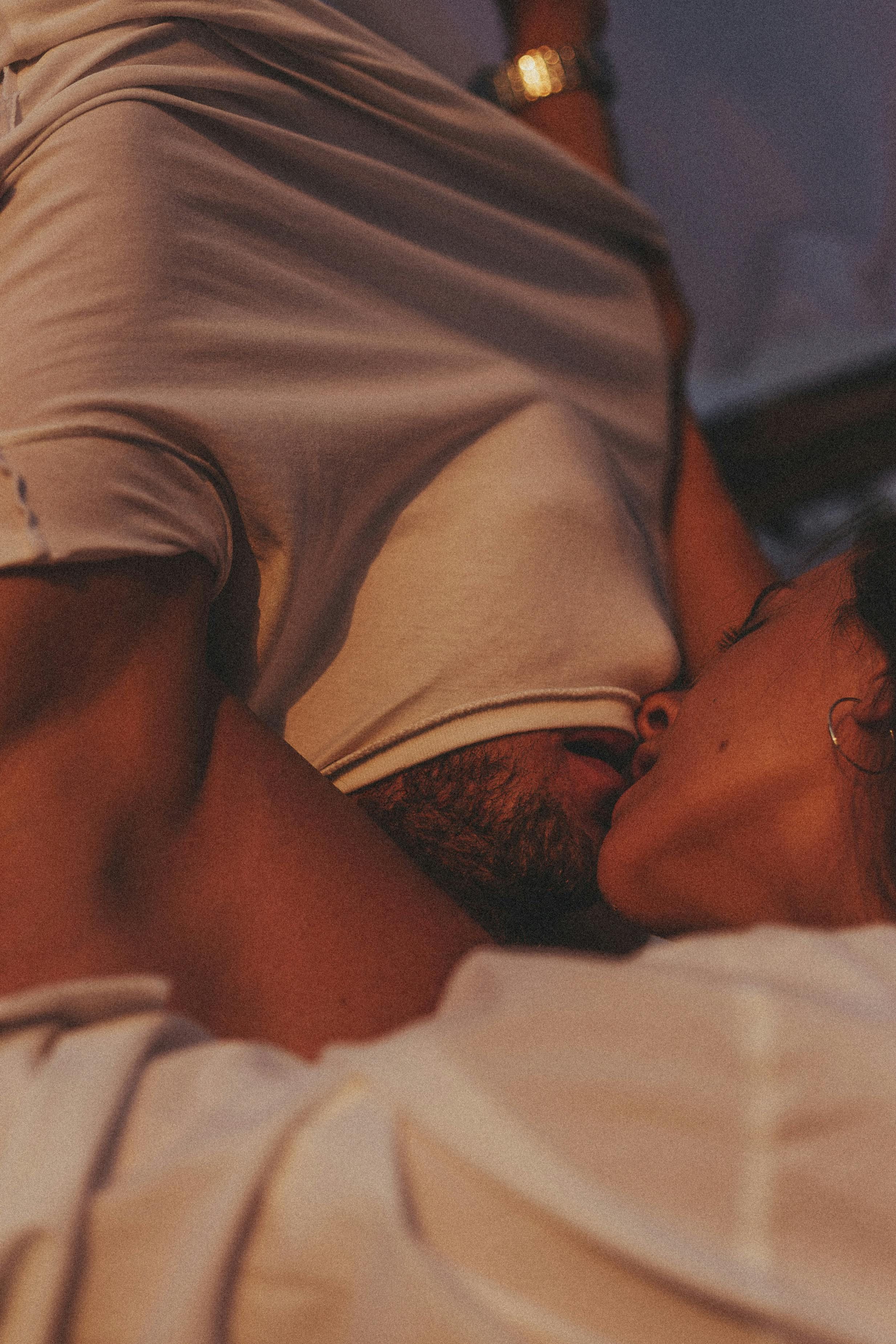 O levantamento foi realizado com base nas escolhas feitas por perfis durante intera&ccedil;&atilde;o na plataforma Sexlog ao longo de 2025. | Foto: Ilustrativa/Pexels