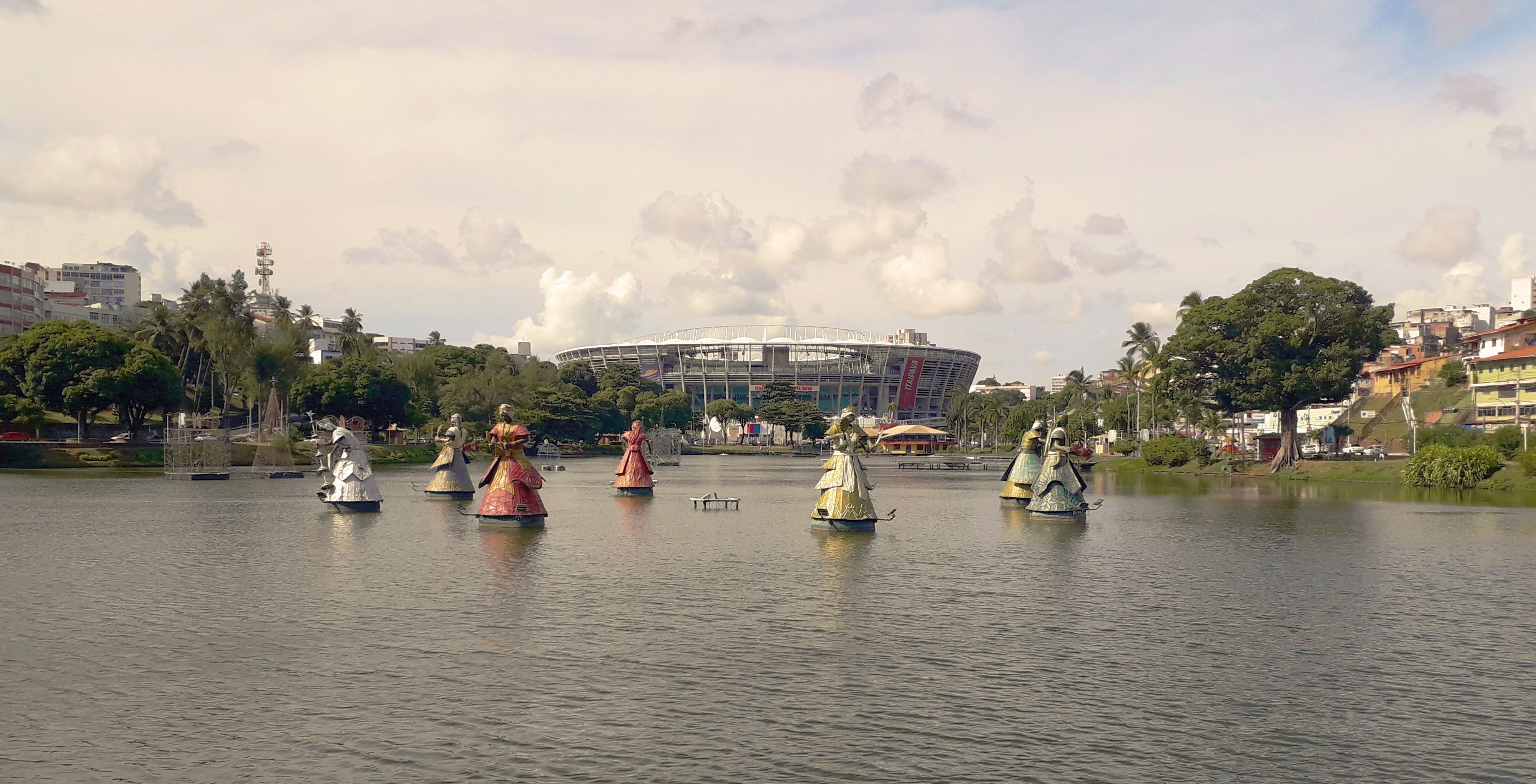 Antes das homenagens &agrave; Rainha do Mar, a tradi&ccedil;&atilde;o determina que a Rainha das &Aacute;guas Doces seja saudada. | Foto: Wikipedia Commons