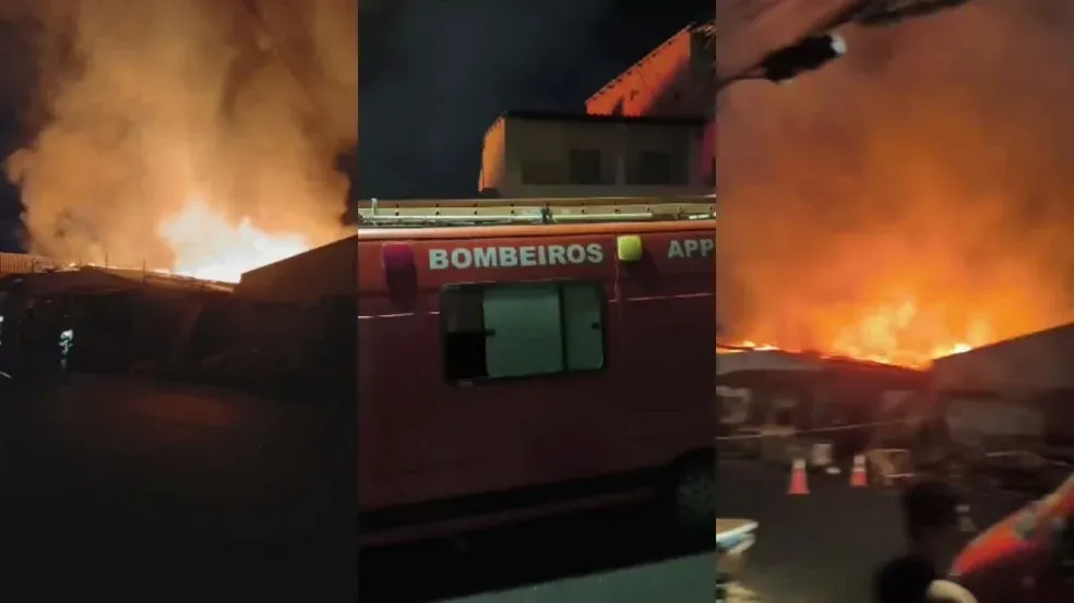 Um inc&ecirc;ndio de grandes propor&ccedil;&otilde;es destruiu completamente uma marcenaria e uma carpintaria na madrugada desta quinta-feira (1&ordm;) em Feira de Santana. | Fotos: Acorda Cidade/Redes Sociais