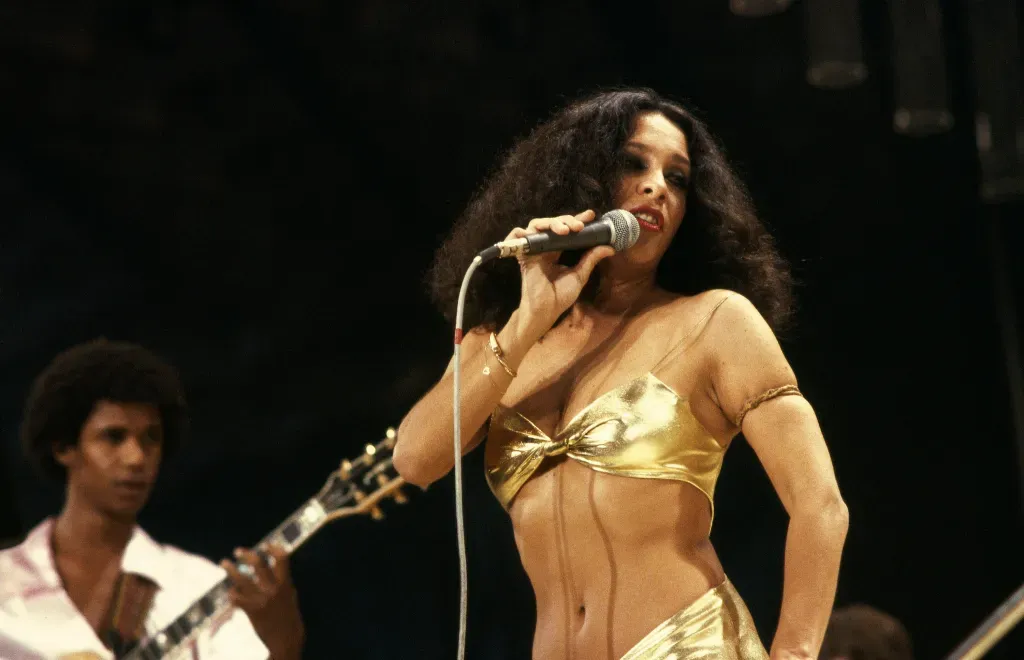 Em 1963, a cantora Gal Costa iniciou uma das parcerias mais marcantes da m&uacute;sica brasileira. | Foto: Redes Sociais