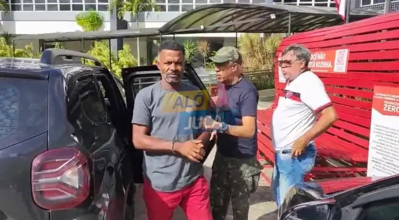 Um homem investigado por uma tentativa de homicídio ocorrida em março deste ano, na região da antiga Rodoviária de Salvador, foi preso. | Foto: Alô Juca