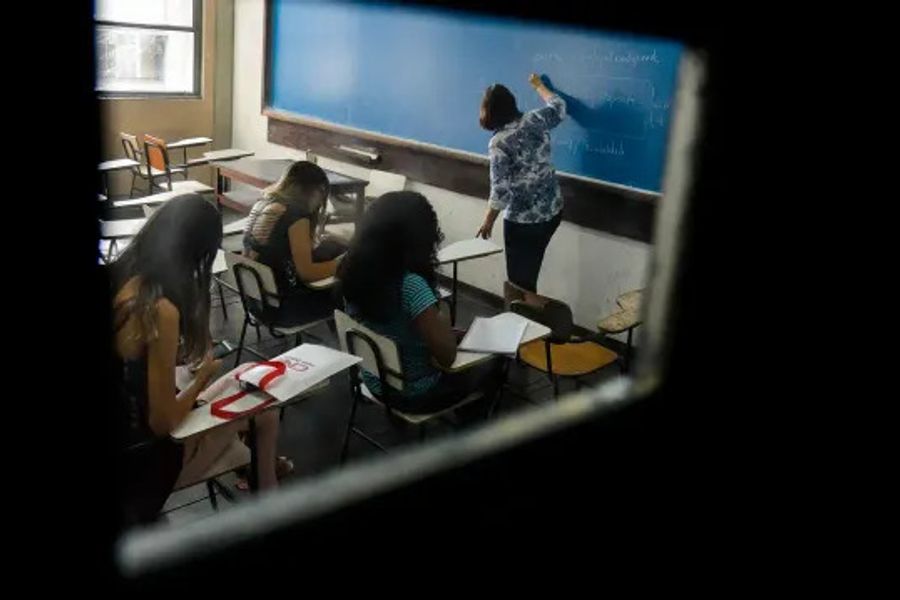 Redações do Enem com escrita ilegível para os dois avaliadores serão anuladas. Foto: Tânia Rego / Agência Brasil