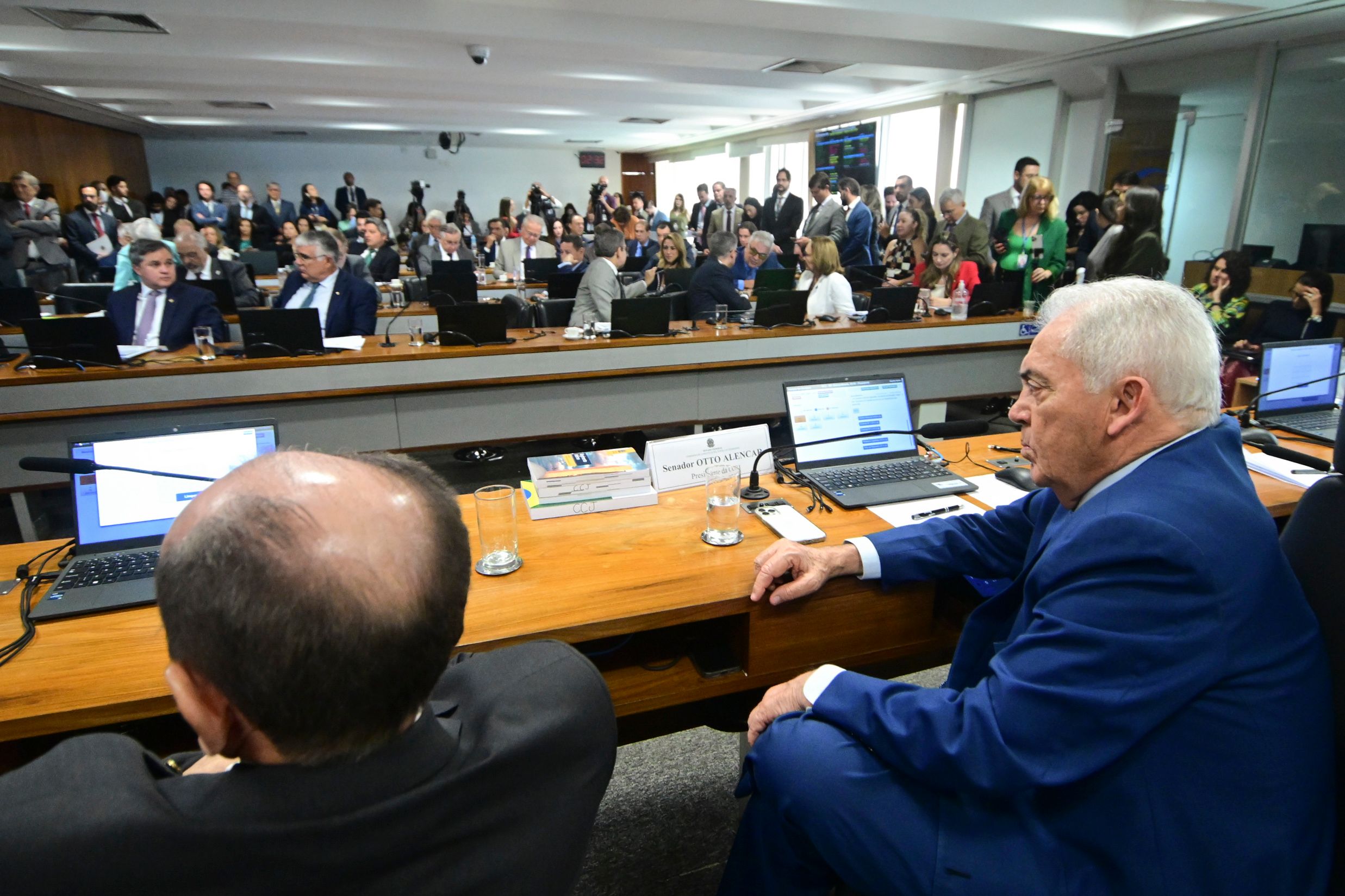 Votação da PEC da Blindagem na CCj do Senado | Foto: Geraldo Magela/Agência Senado
