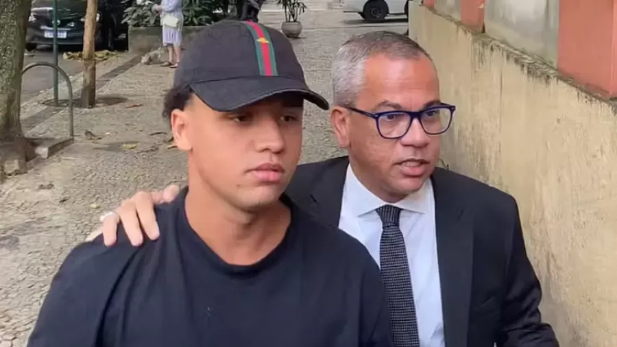 Uma ex-colega de Victor Hugo, atualmente maior de idade, compareceu &agrave; delegacia para relatar um abuso sofrido quando ainda tinha 17 anos. | Foto: Reprodu&ccedil;&atilde;o/TV Globo