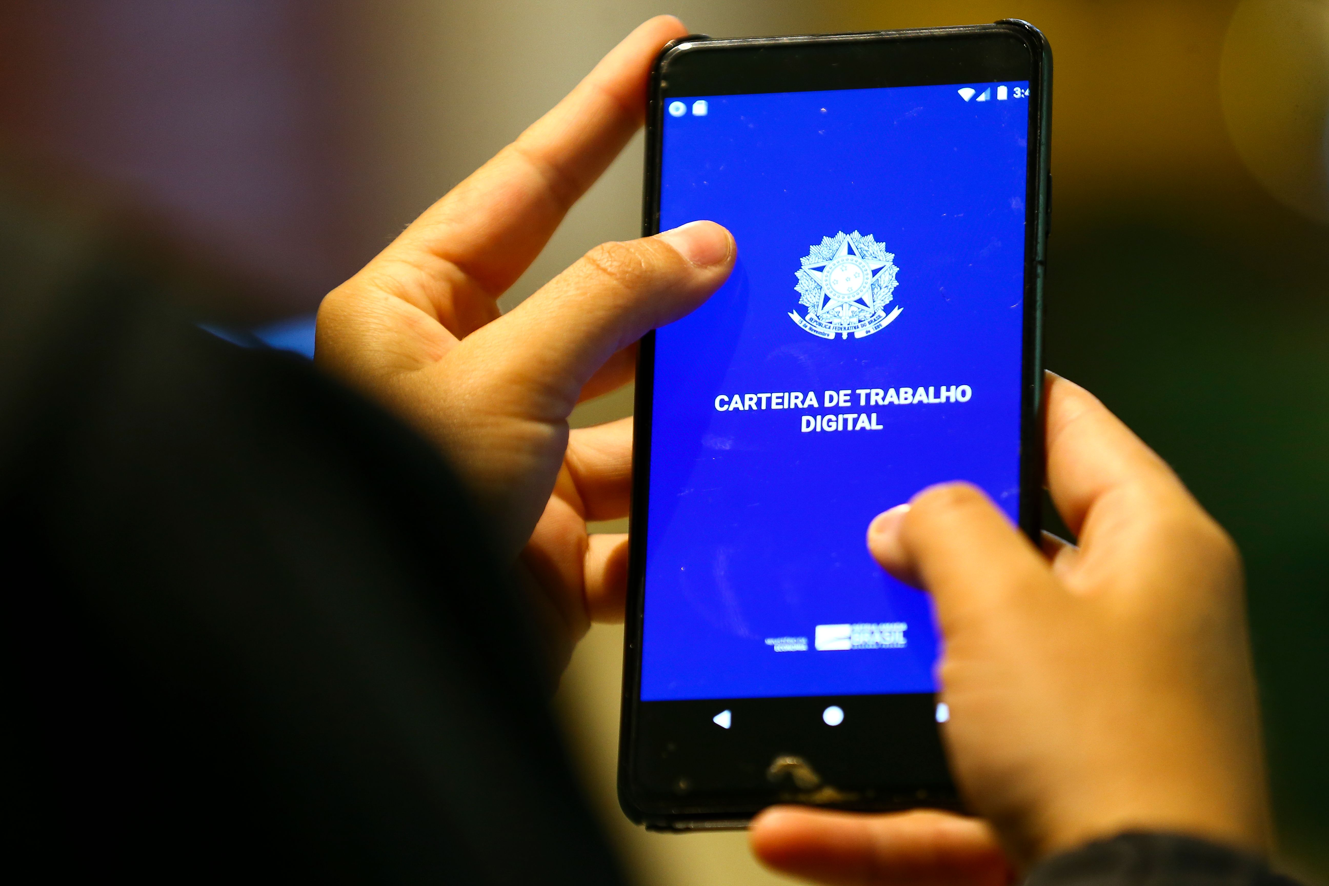Na pr&aacute;tica, a mudan&ccedil;a deve afetar principalmente quem cumpre seis dias de expediente para ter apenas um de folga. | Foto: Marcelo Camargo/Ag&ecirc;ncia Brasil