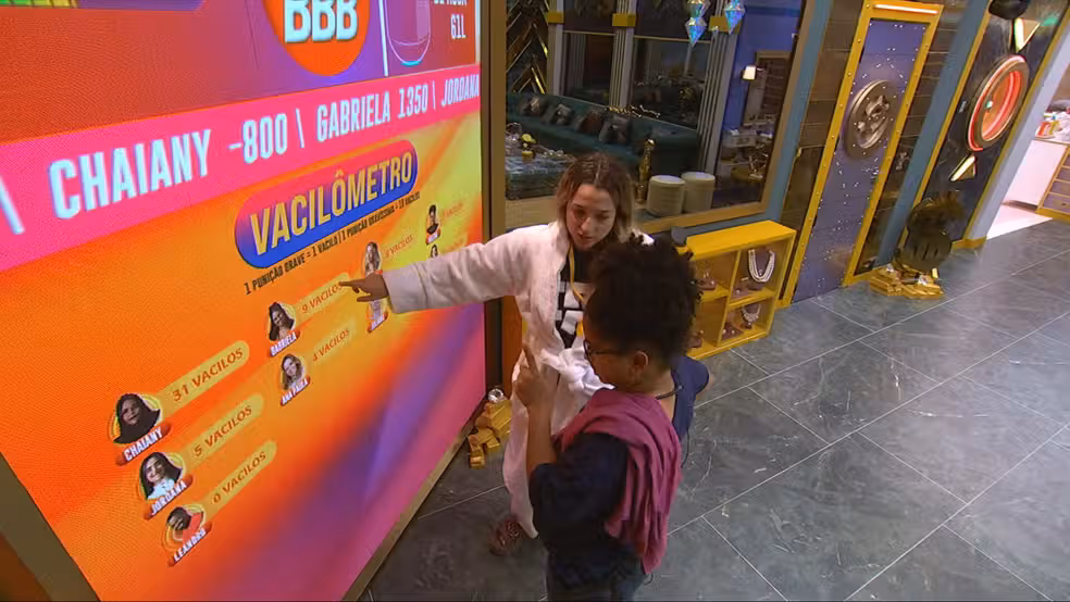 Mesmo ciente das poss&iacute;veis consequ&ecirc;ncias, Chaiany decidiu experimentar o prato. | Foto: Gshow