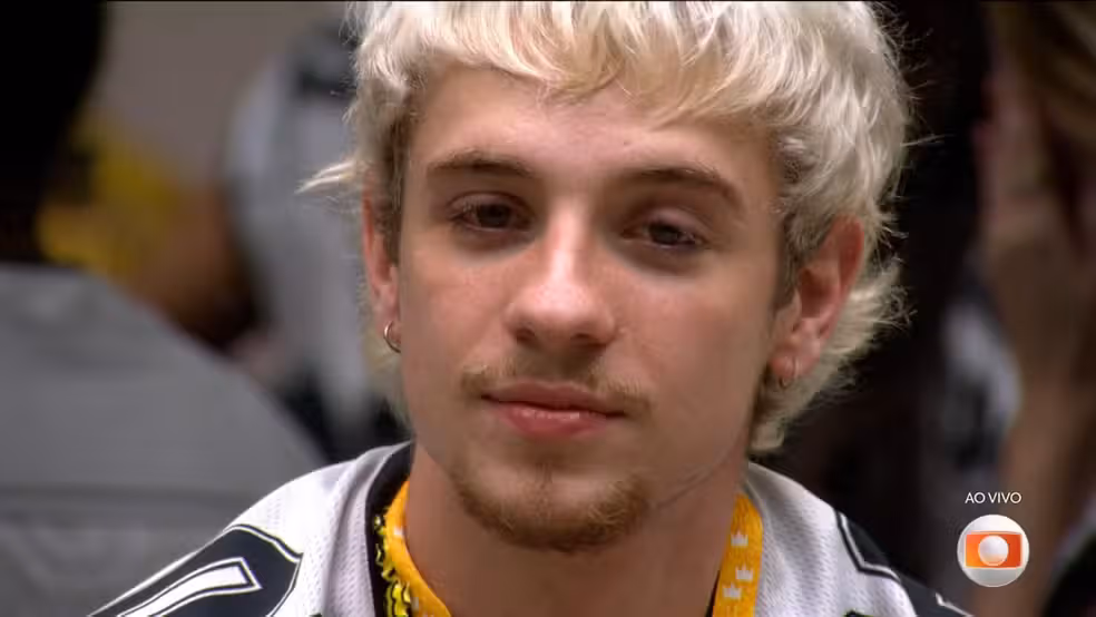 O dançarino Juliano Floss venceu a Prova do Líder e indicou Jordana diretamente para a berlinda. | Foto: Gshow