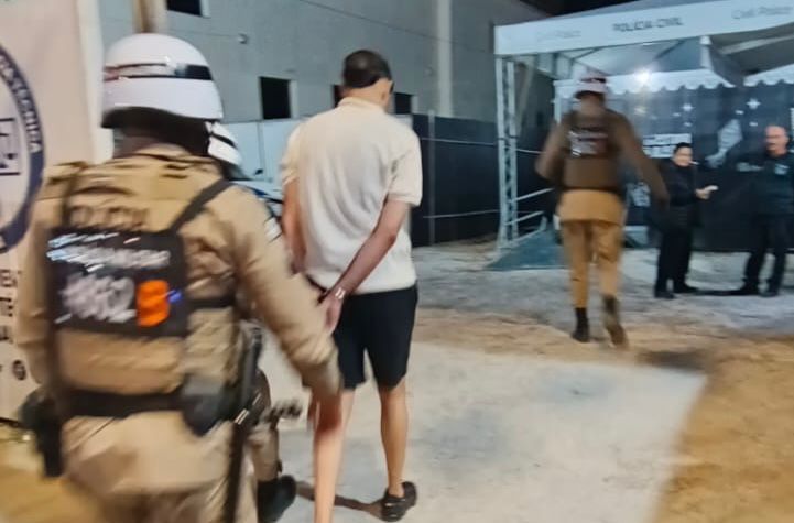 Um homem procurado por estupro de vulner&aacute;vel foi preso na madrugada desta quarta-feira (24) durante os festejos juninos em Amargosa. | Foto: SSP-BA