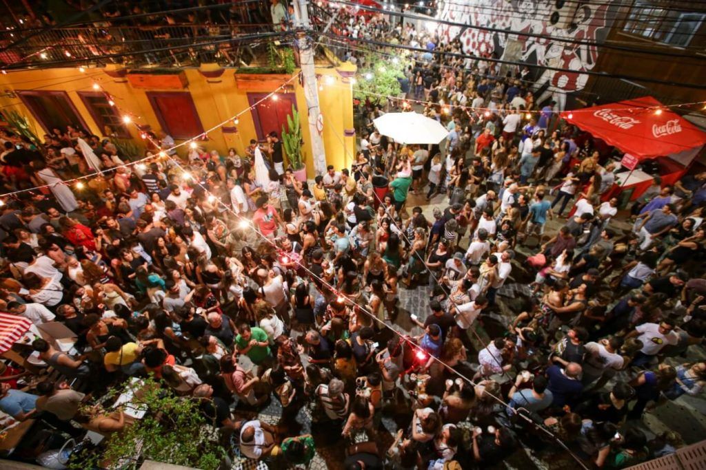 A proposta é unir referências da cultura italiana à música e à identidade cultural brasileira. | Foto: Raul Spinassé/Divulgação