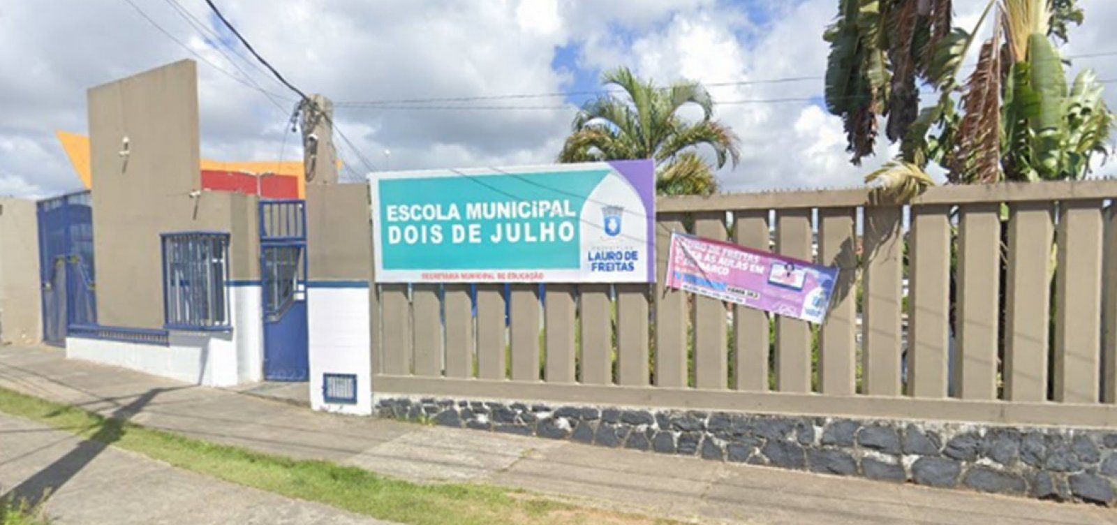 Criminosos levaram produtos aliment&iacute;cios que seriam utilizados na merenda dos estudantes da escola em Lauro de Freitas. | Foto: Divulga&ccedil;&atilde;o