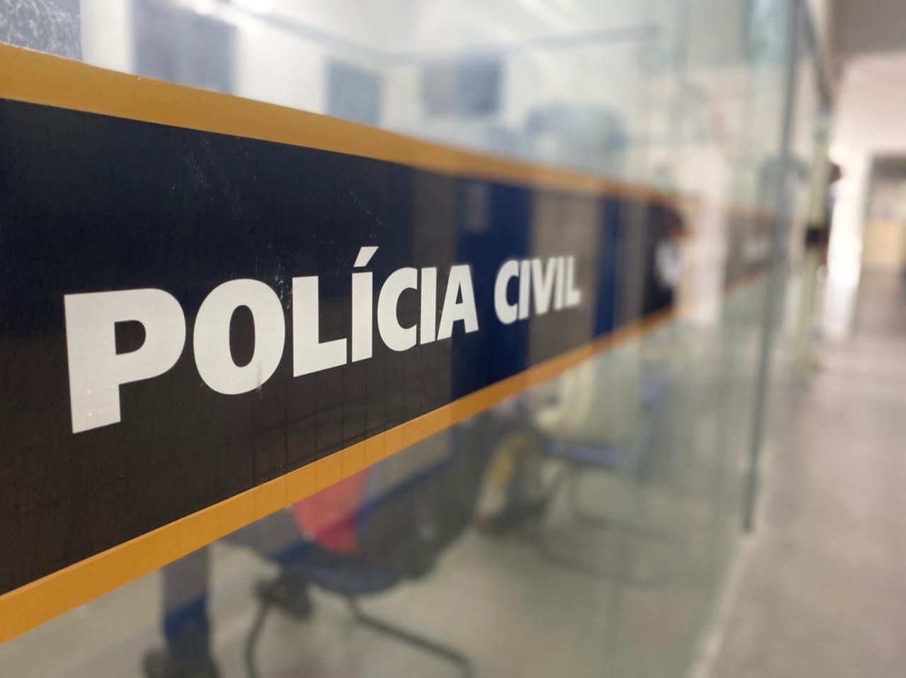 Segundo a Pol&iacute;cia Civil, o suspeito foi identificado como Leandro de Paula Am&eacute;rico, que possui ao menos quatro registros por crimes semelhantes. | Foto: SSP-BA