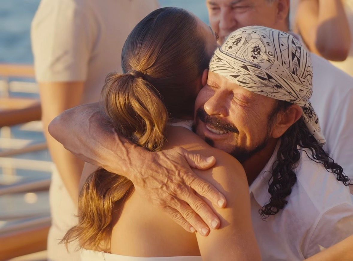 O chá revelação aconteceu no píer da Mansão Wildberger, no Corredor da Vitória, área nobre de Salvador. | Foto: Redes Sociais