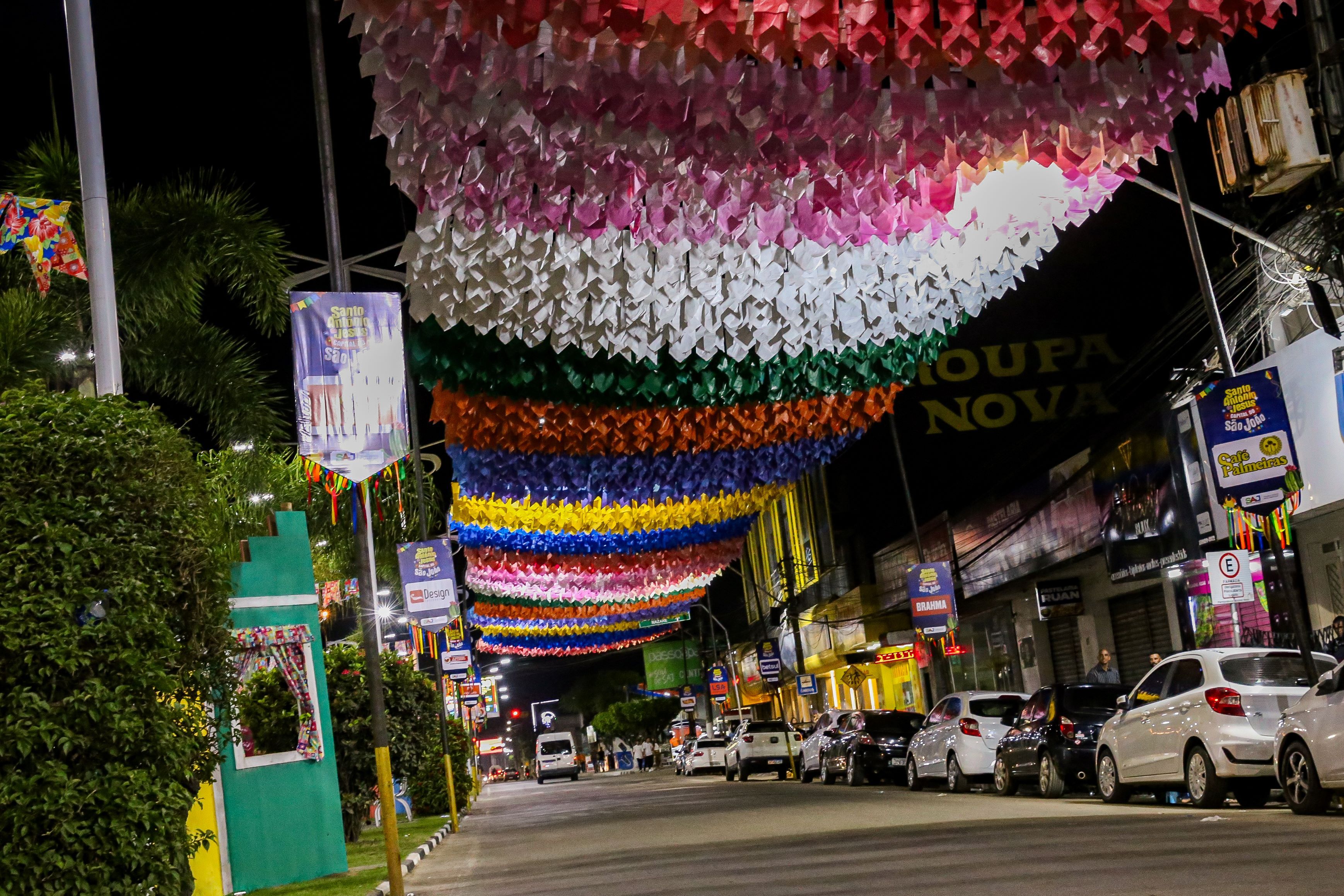O calend&aacute;rio junino da cidade se estende por cerca de um m&ecirc;s. | Foto: Luciano Almeida